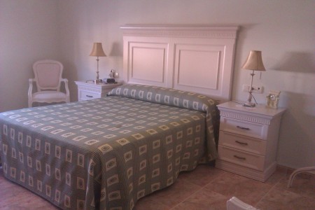 Dormitorio neoclásico